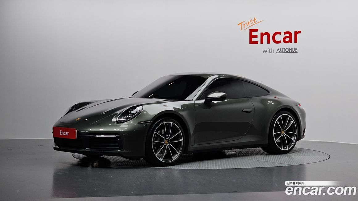 Porsche 911 Carrera, 2021