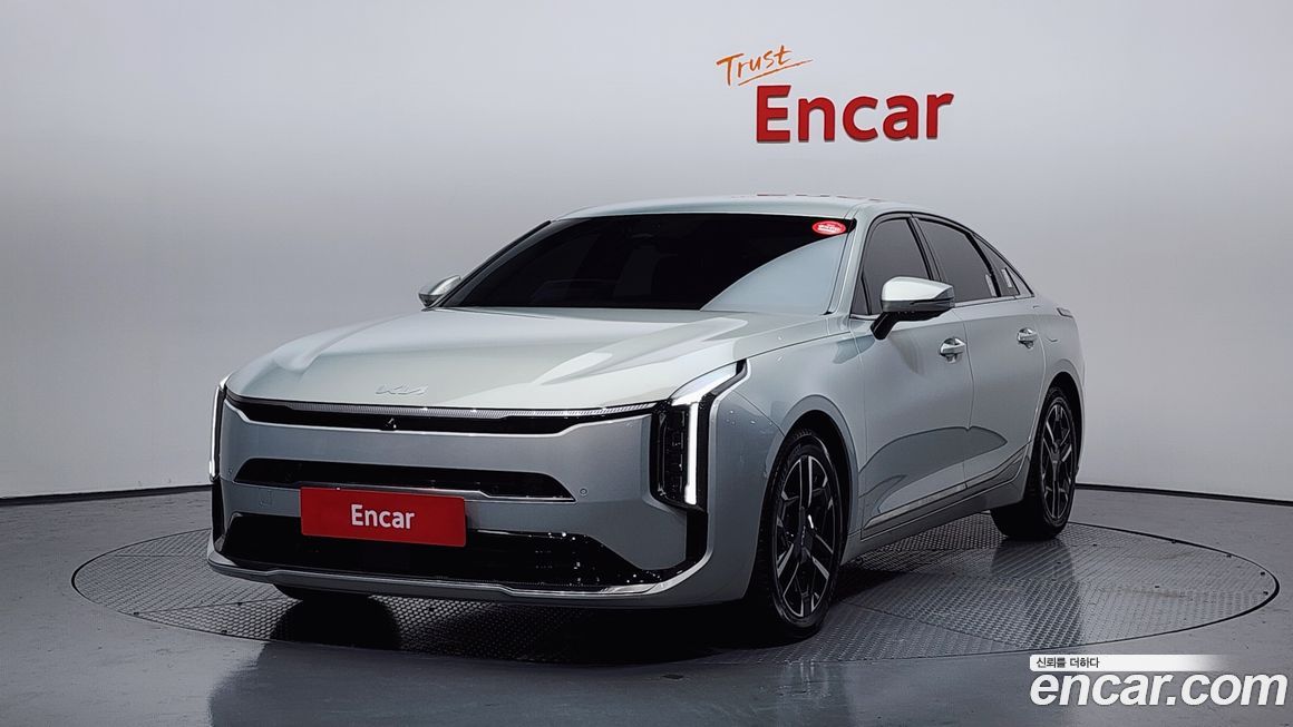 Kia K8 2.5 Gasoline 2WD, 2025