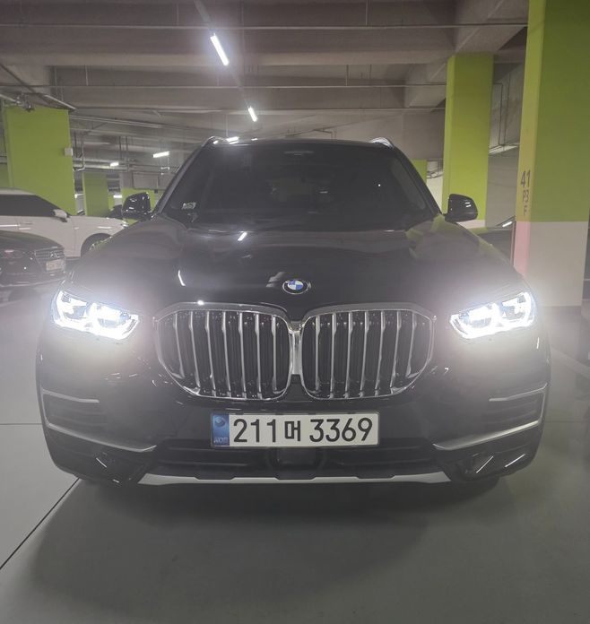 BMW X5 xDrive 40i xLine, 2022