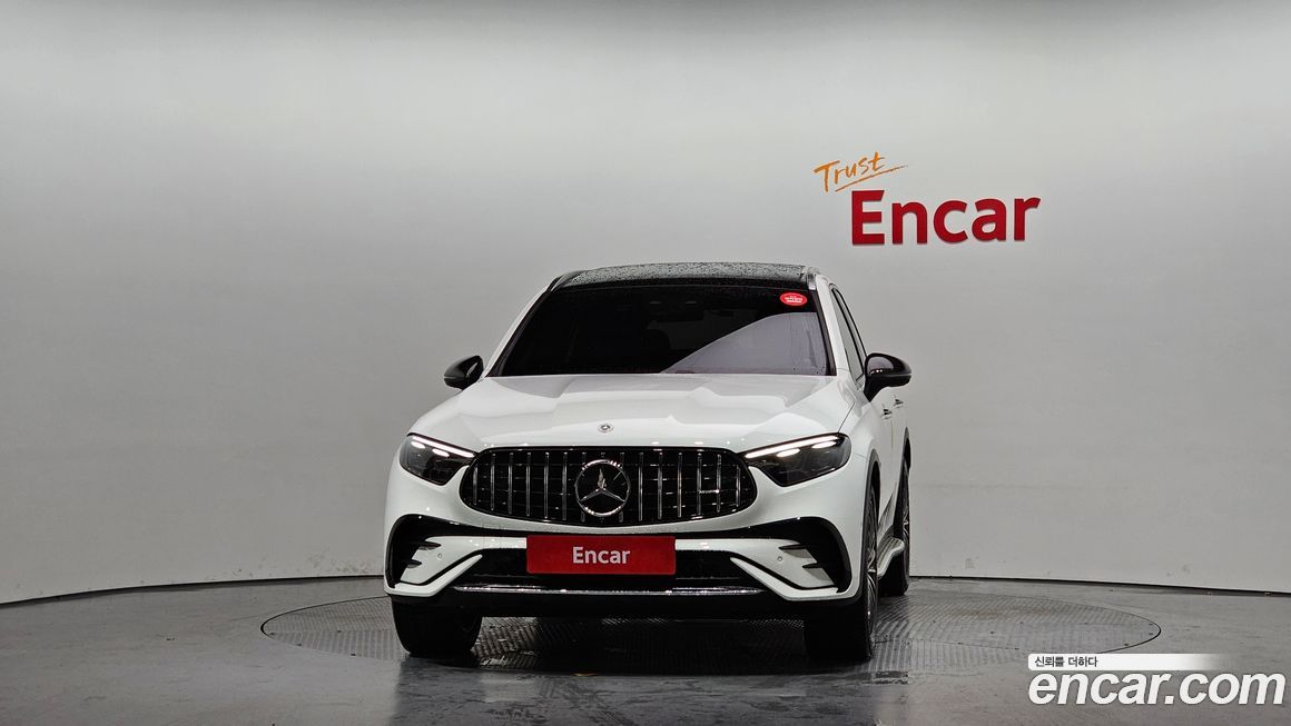 Mercedes-Benz GLC-Class GLC300 4MATIC AMG Line, 2025