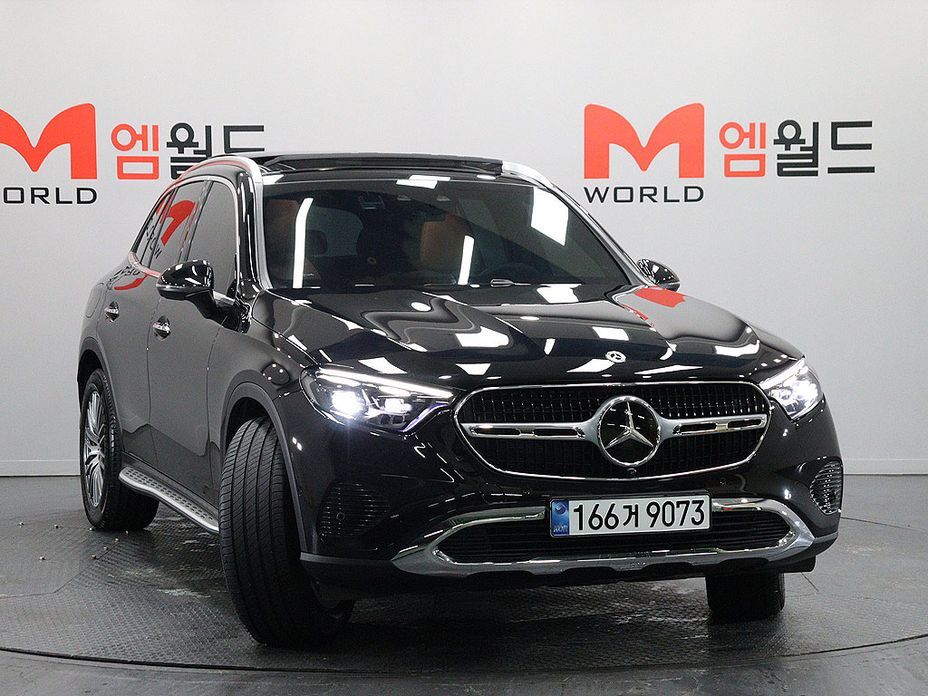 Mercedes-Benz GLC-Class GLC 300 4MATIC Avantgarde, 2025
