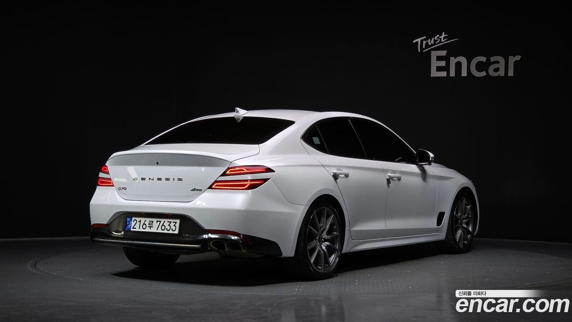 Genesis G70 Gasoline 2.0T 4WD, 2023