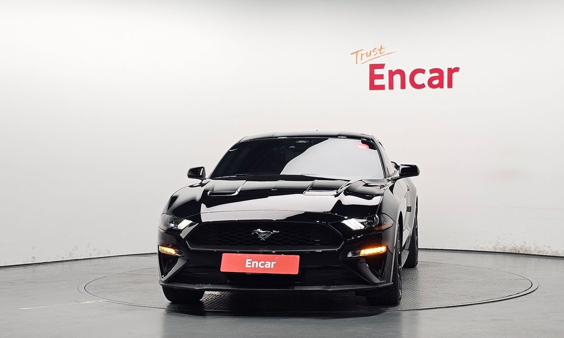 Ford Mustang Coupe, 2023
