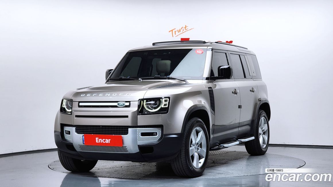 Land Rover Defender 110 D300 HSE, 2023