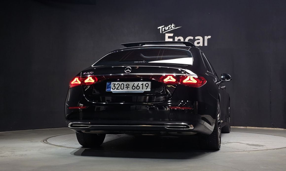 Mercedes-Benz E-Class E200 Avantgarde, 2025