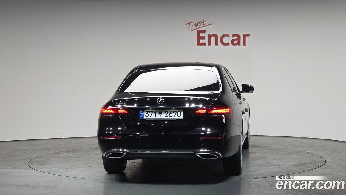 Mercedes-Benz E-Class E250 Exclusive, 2023