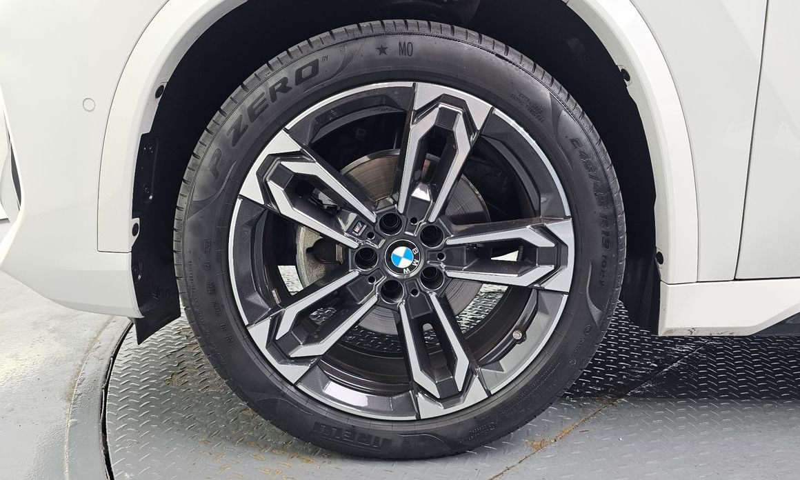 BMW X1 xDrive 20i M Sport, 2024