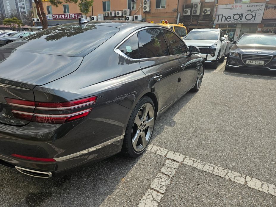 Genesis G80 Gasoline 2.5 Turbo AWD, 2023