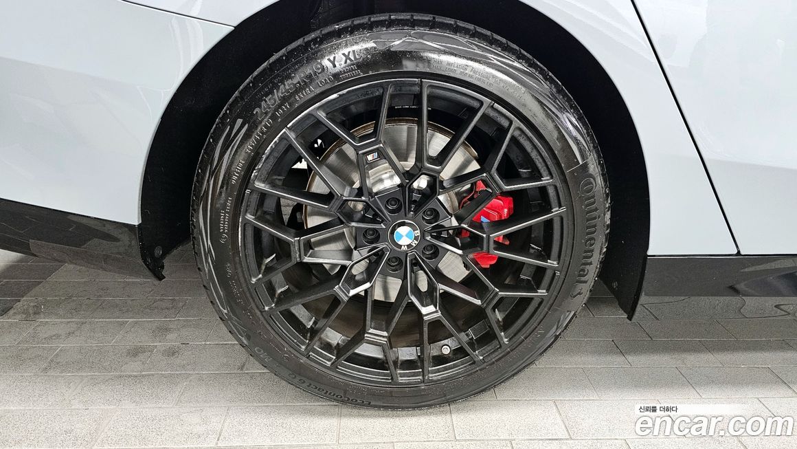 BMW 5-Series 520i Special Edition, 2025