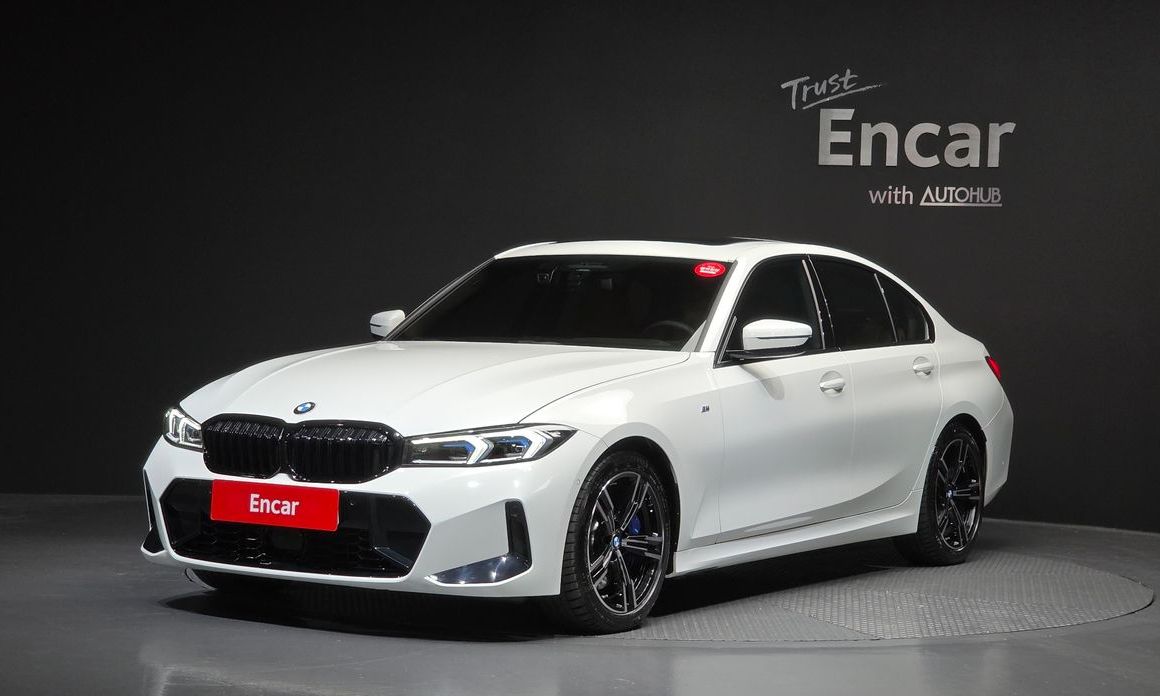 BMW 3-Series 320i M Sport, 2026