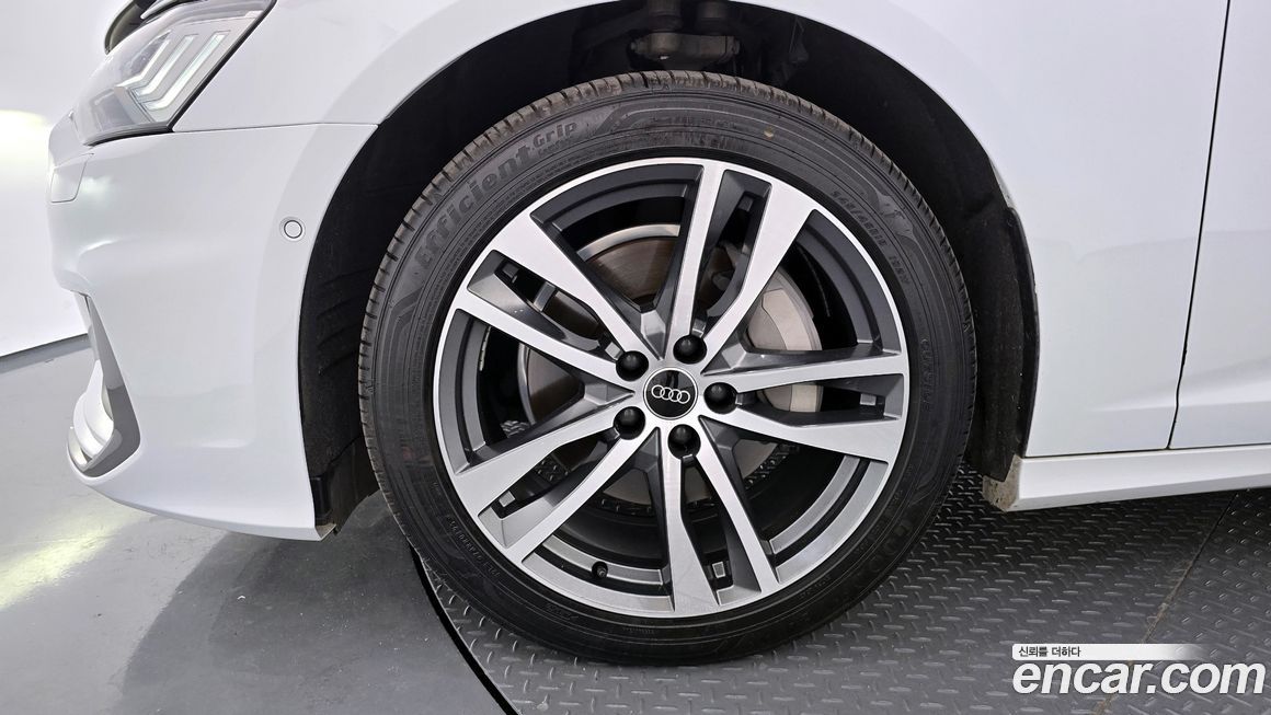Audi A6 45 TFSI Premium, 2023