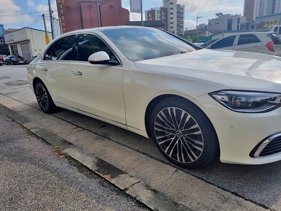 Mercedes-Benz S-Class S450L 4MATIC, 2023