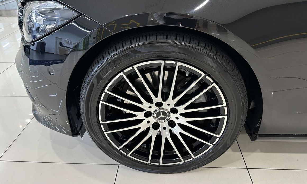 Mercedes-Benz C-Class C300 4MATIC Avantgarde, 2024