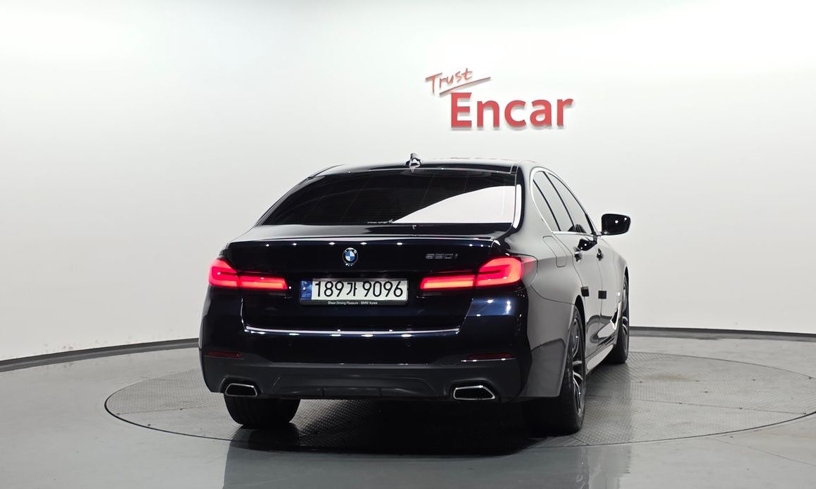 BMW 5-Series 520i M Sport, 2023