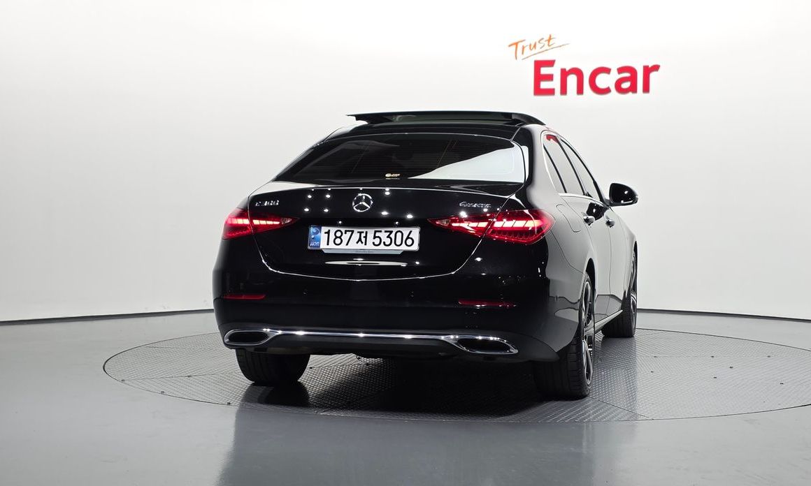 Mercedes-Benz C-Class C300 4MATIC Avantgarde, 2023