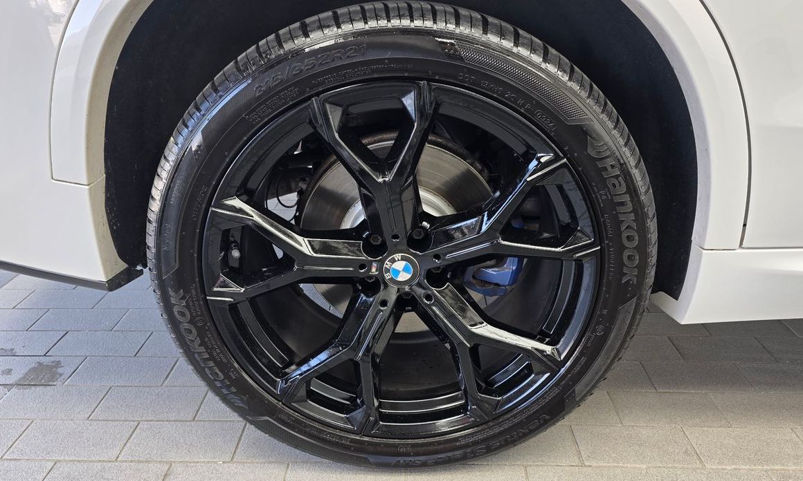 BMW X5 xDrive 30d M Sport, 2022