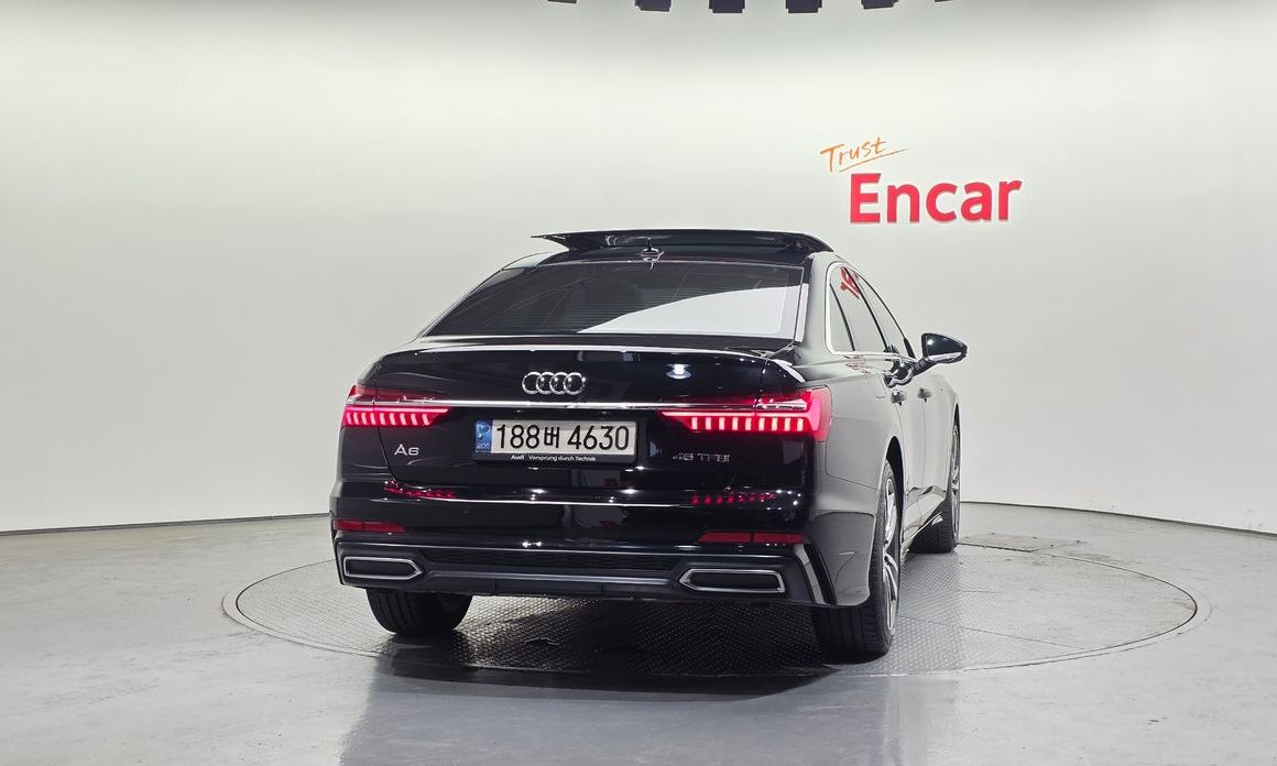 Audi A6 45 TFSI Premium, 2022