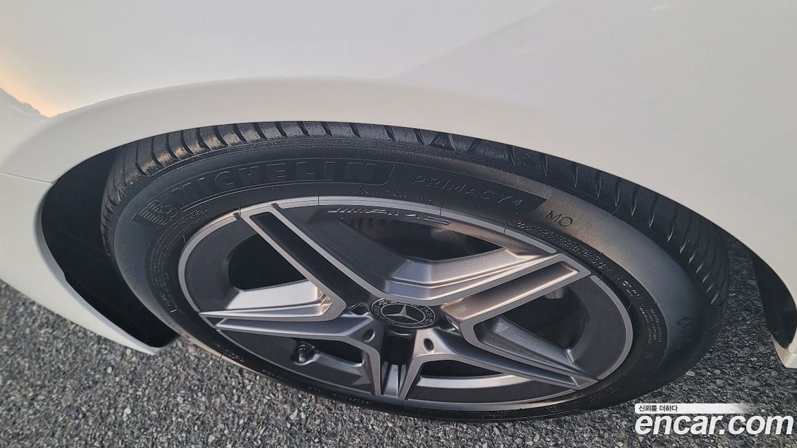 Mercedes-Benz E-Class E250 AMG Line, 2023