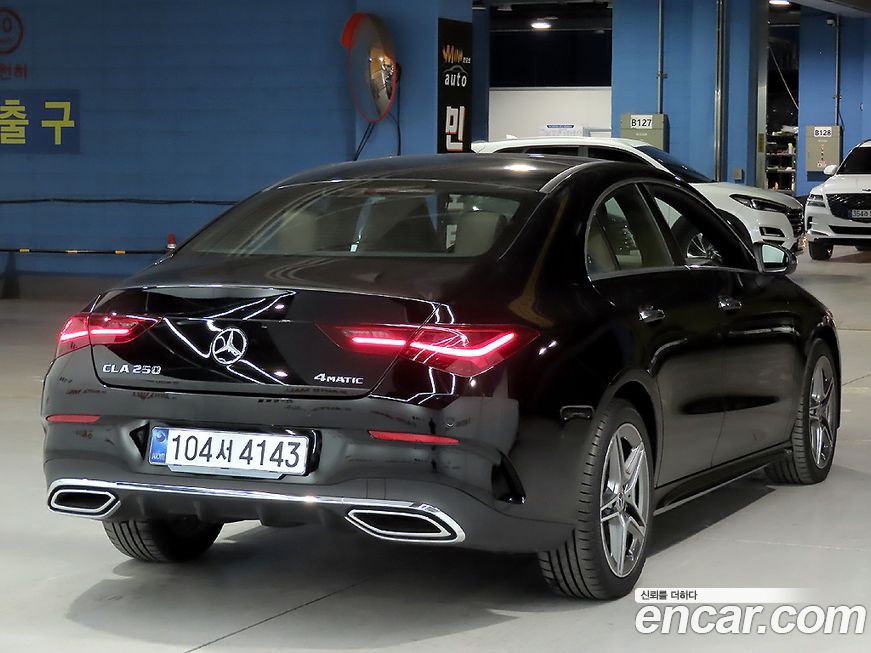 Mercedes-Benz CLA-Class CLA250 4MATIC, 2025