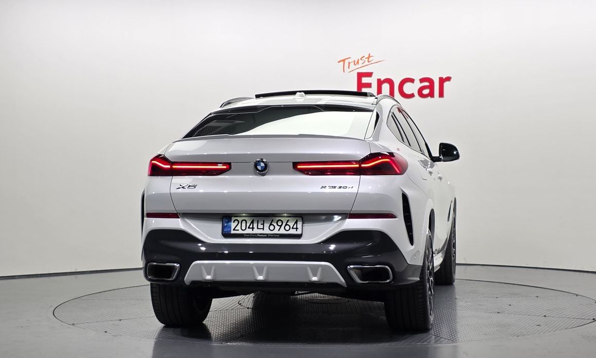 BMW X6 xDrive30d M Sport, 2024