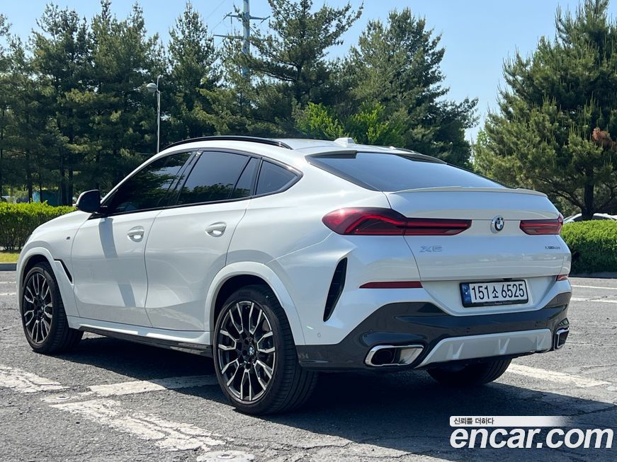 BMW X6 xDrive40i M Sport, 2024