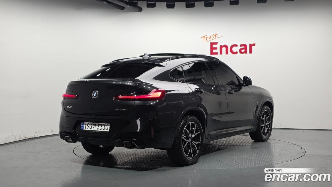 BMW X4 xDrive20i M Sport, 2023