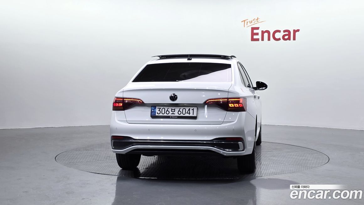 Volkswagen Jetta 1.5 TSI Prestige, 2023