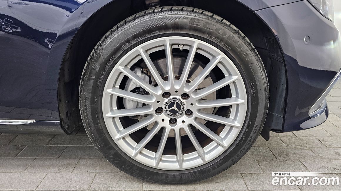 Mercedes-Benz E-Class E250 Exclusive, 2022