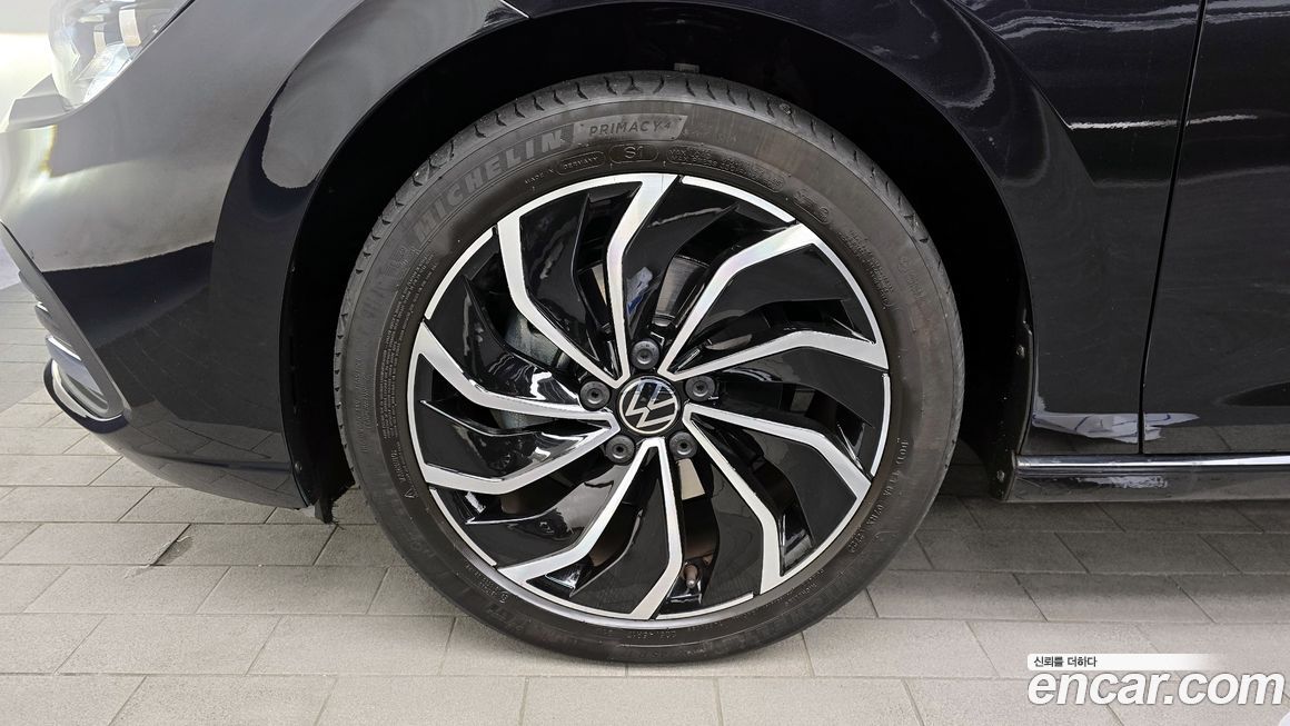 Volkswagen Golf 2.0 TDI Prestige, 2023