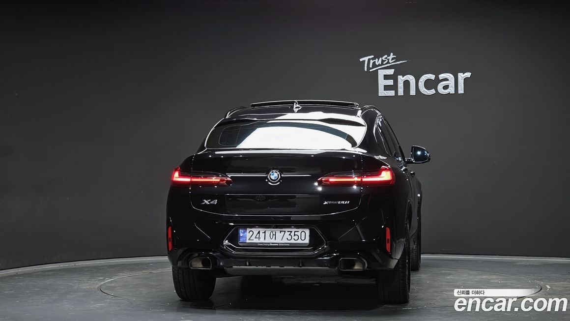 BMW X4 xDrive20i M Sports Pro, 2024