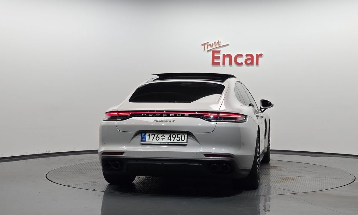 Porsche Panamera 2.9 AWD Platinum Edition, 2022