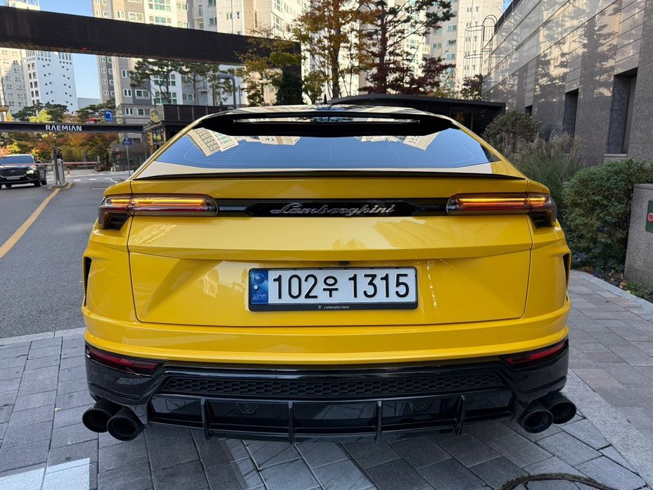 Lamborghini Urus 4.0 V8, 2022
