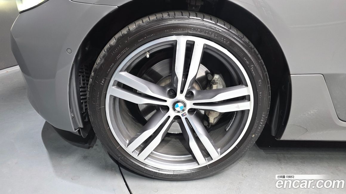 BMW Gran Turismo 630i xDrive Luxury, 2022