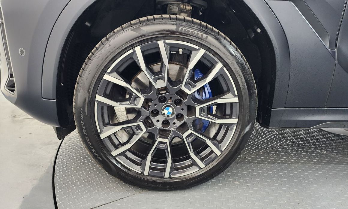 BMW X6 xDrive40i M Sport, 2024