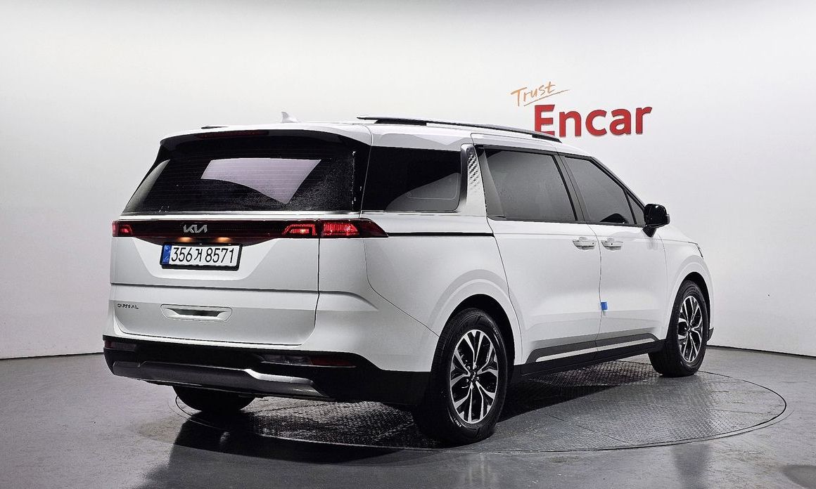 Kia Carnival 9-Seater Noblesse, 2023
