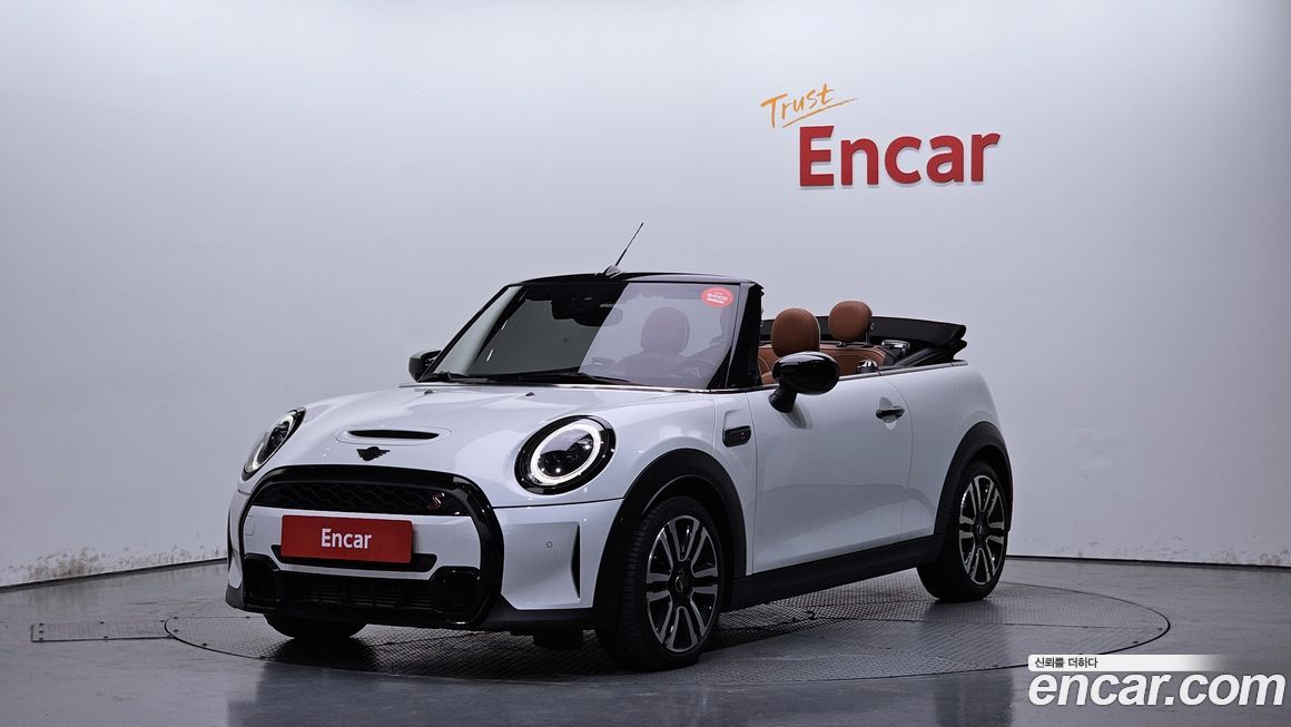 Mini Cooper Convertible Classic, 2024