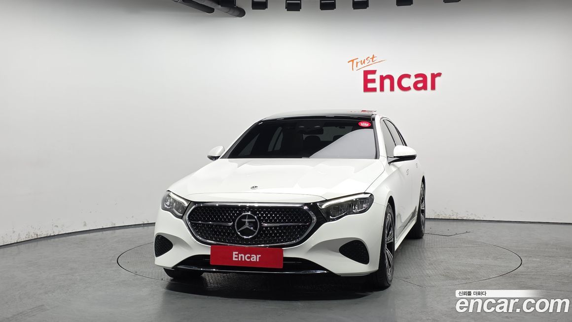 Mercedes-Benz E-Class E200 Avantgarde, 2024