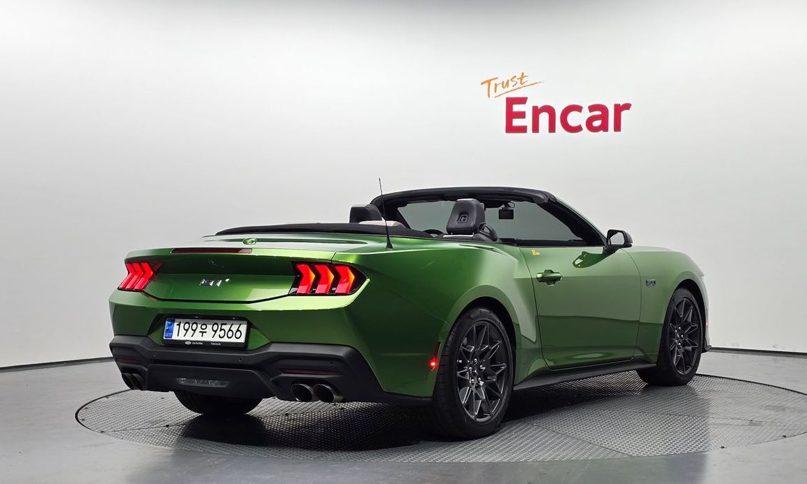Ford Mustang 5.0 GT Premium Convertible, 2024