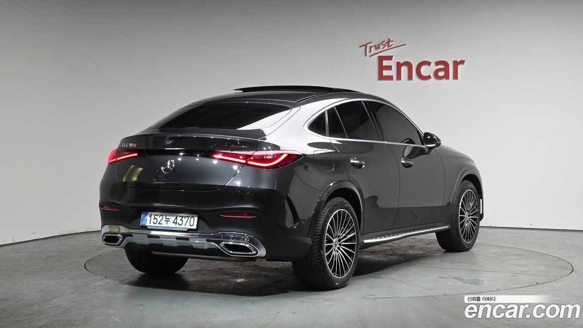 Mercedes-Benz GLC-Class GLC300 4MATIC Coupe, 2025