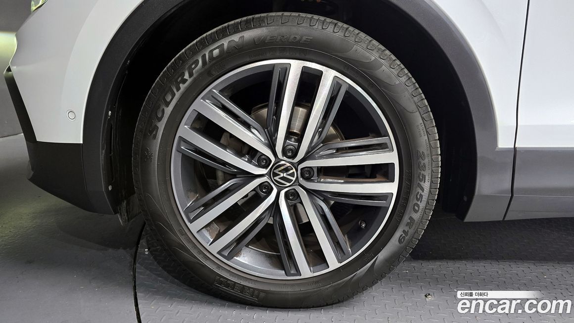 Volkswagen Tiguan 2.0 TDI Prestige, 2023