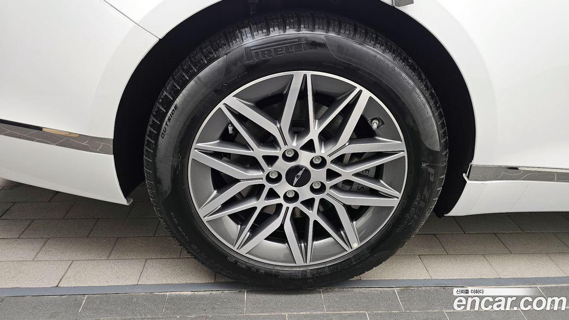 Genesis G80 Gasoline 2.5 Turbo AWD, 2025