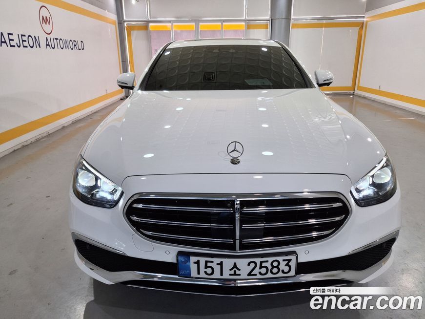 Mercedes-Benz E-Class E220d 4MATIC Exclusive, 2023
