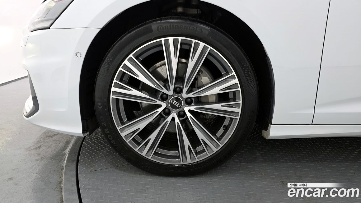 Audi A6 45 TFSI Quattro Premium, 2023