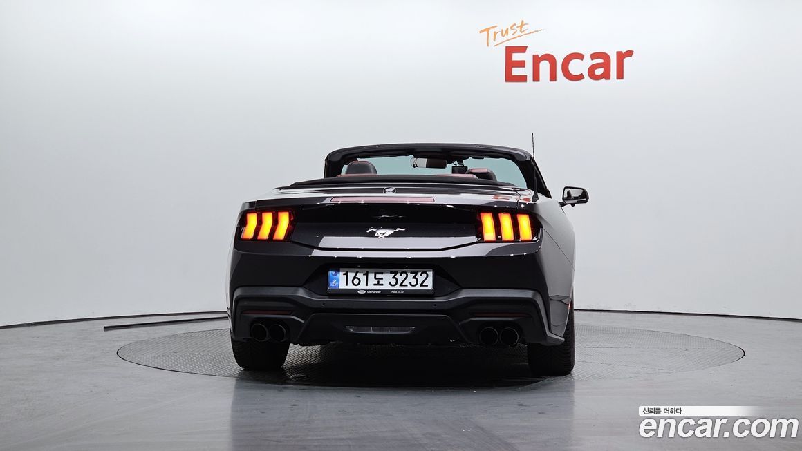 Ford Mustang 2.3 Ecoboost Premium Convertible, 2024