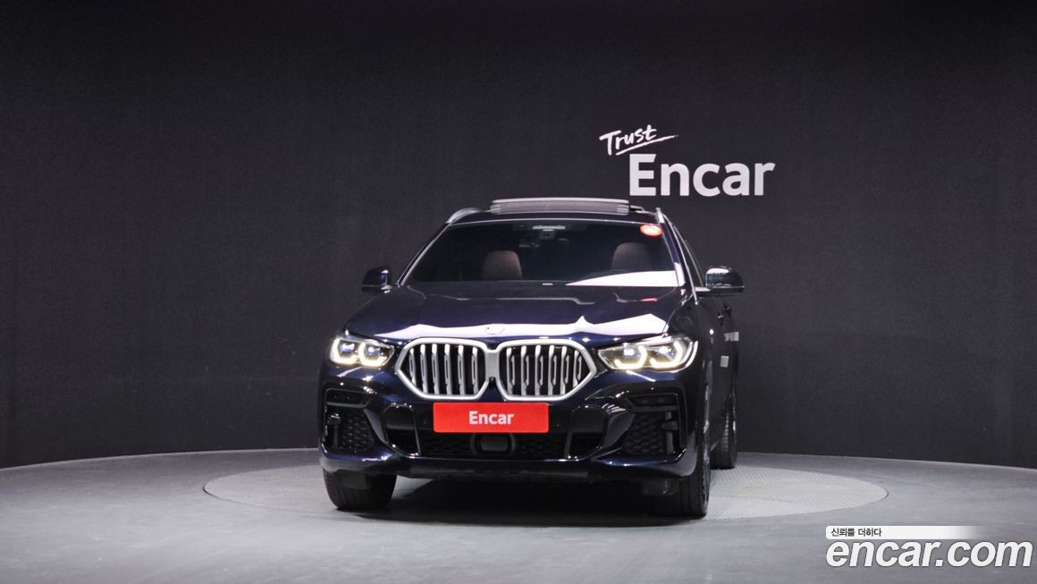 BMW X6 xDrive40i M Sport, 2023