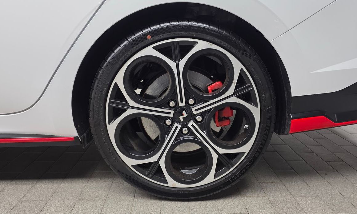 Hyundai AVANTE 2.0 N, 2025