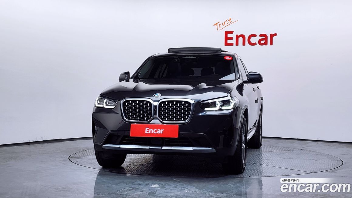 BMW X4 xDrive20i xLine, 2024