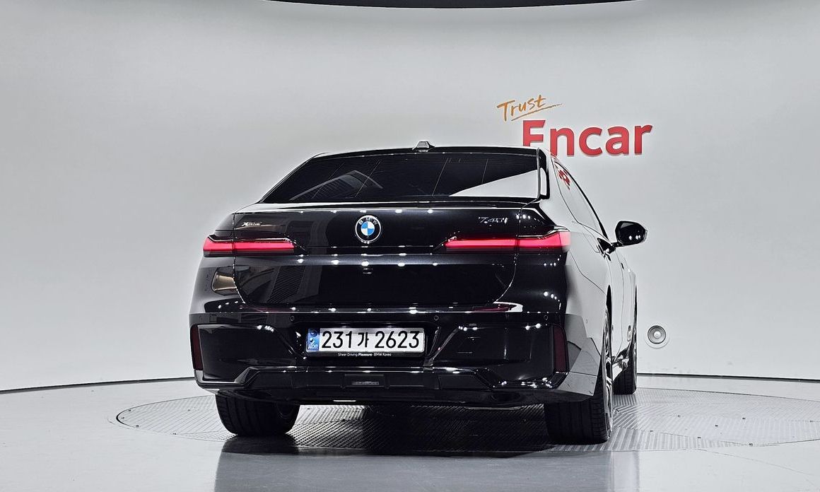BMW 7-Series 740i xDrive M Sport Limited, 2024