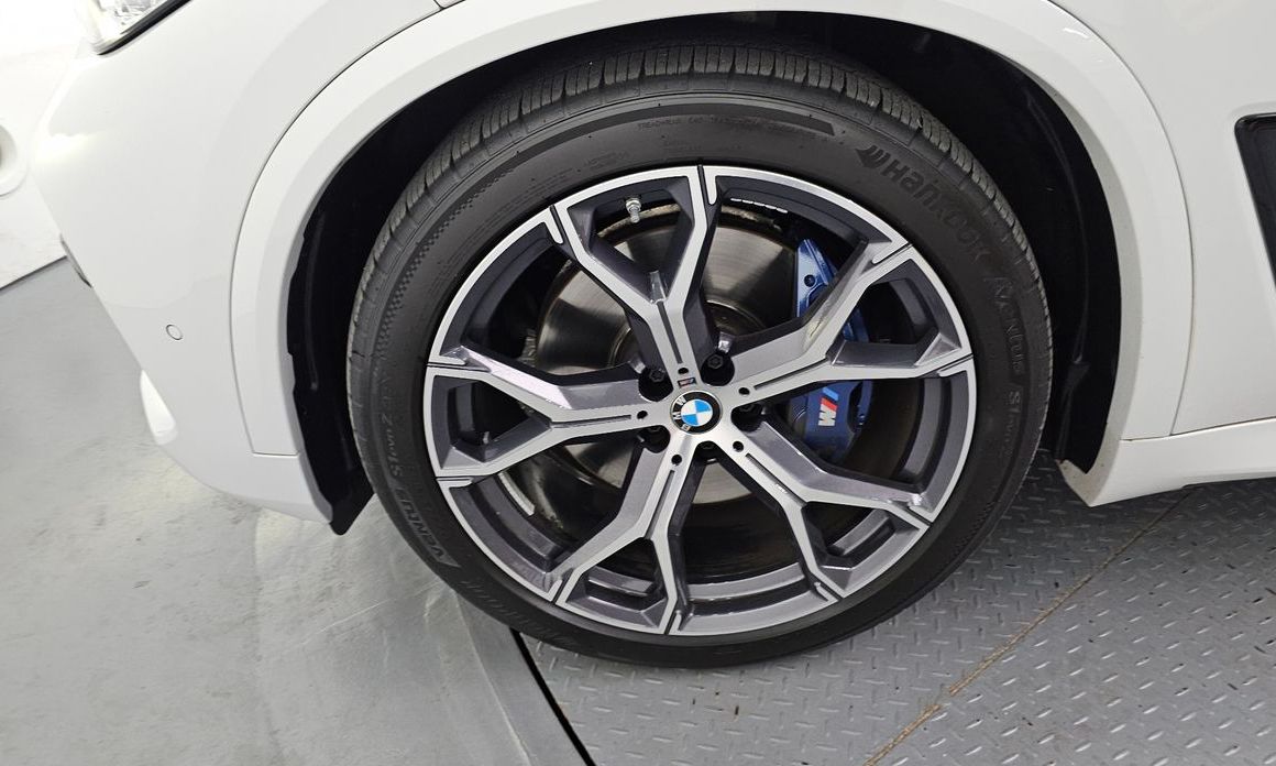 BMW X5 xDrive 30d M Sport, 2023