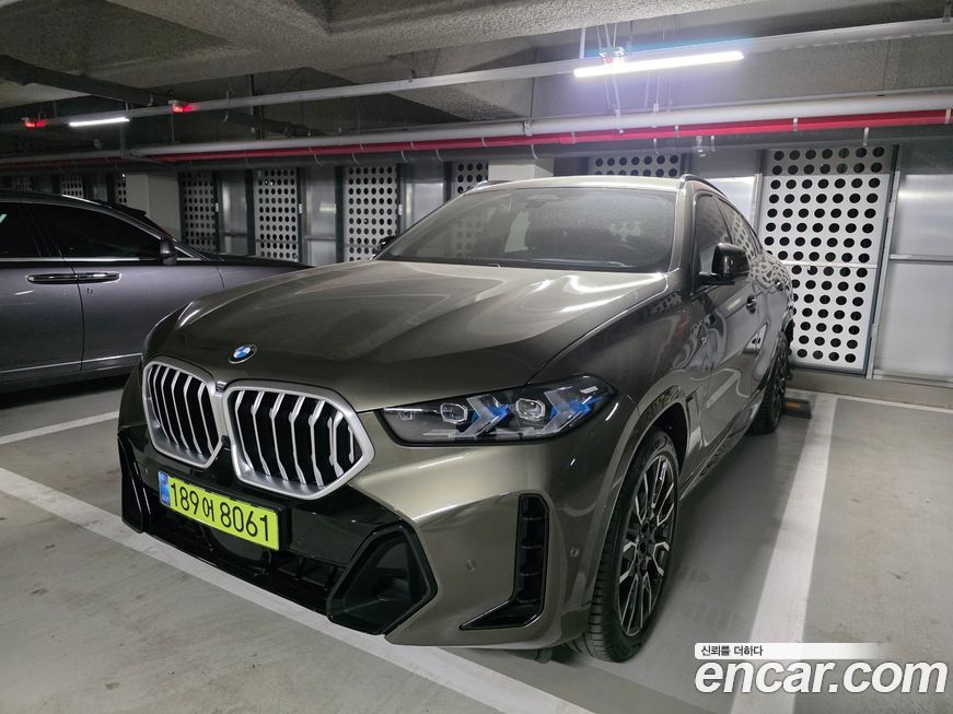 BMW X6 xDrive40i M Sport, 2025